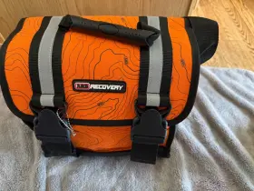 Arb501a Arb 4x4 Large Recovery Bag