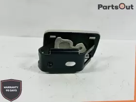 8k9861735 Audi 8k9 861 735a 2009-2017 Q5 Rear Left Side Roof Coat Hook Bracket Oem #3