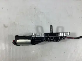 51247175817-06 Bmw 2007-2013 X5 - Power Trunk Close Assist Motor / Unit 7175817 Oem #3
