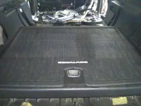 231.gm6c19 Cadillac 19 Escalade Cargo Cover Heavy Black Rubber Mat Only
