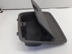 299.gm1d16 Chevrolet Black Center Upper Dash Tray Storage Bin From 2016 Chevy Traverse 12318097