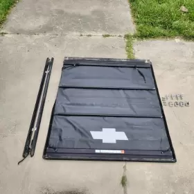 427219a33 Chevrolet Pick Up Truck Bed Cover Mat Oem Colorado 2015 - 2022 427219a33 Chevrolet Pick Up Truck Bed Cover Mat Oem Colorado 2015 - 2022