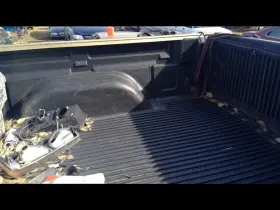 146.gm8n04 Chevrolet Truck Silvrdo25 2004 Bed Liner 330191