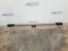 231.gm8b03 Chevrolet Truck 03 2003 Chevy Tahoe Oem Cargo Sliding Cover Beige