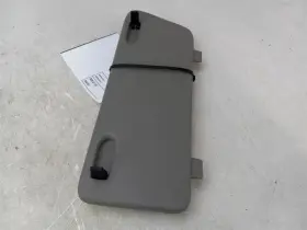 231.gm8g04 Chevrolet Truck 2004 Trailblazer Driver Tail Lift Gate Storage Cover #2