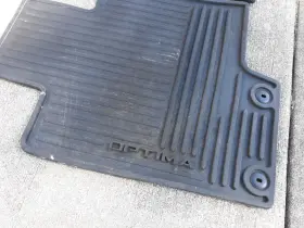 2t013-adu00 Factory Oem 11 Kia Optima Rubber Front Floor Mats #2