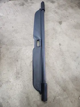 15158862 General Motors 2000-2006 Tahoe Suburban Yukon And Denali Xl Escalade Esv 66 Inch Cargo Cover Graphite