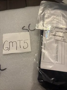 23383278 Gm Vertical Cargo Net With Storage Bag Featuring Gmc Logo