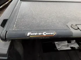 231.gm9m18 Gmc Truck Sierra150 2018 Cargo Cover 1248816 #2