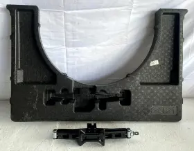 09110-n9000 Kia 2023 - 2025 Sportage Cargo Storage Compartment Box With Jack # 106677