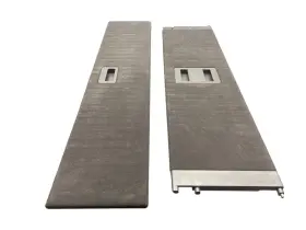 Jl1b4045626cbw Lincoln 2022 Navigator L Rear Trunk Cargo Storage Carpet Cover Panel 2 Crack