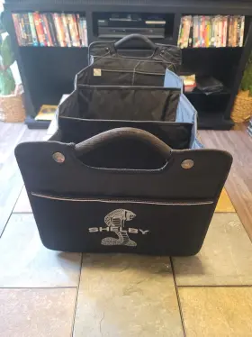 Sa-p7724-wc Shelby Supersnake Logo Trunk Organizer