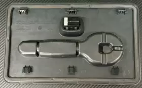 1564256-00-a Tesla 2021-2024 Model S X Front Trunk Luggage Storage Frunk Access Panel Assy #2