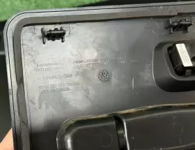 1564256-00-a Tesla 2021-2024 Model S X Front Trunk Luggage Storage Frunk Access Panel Assy #3