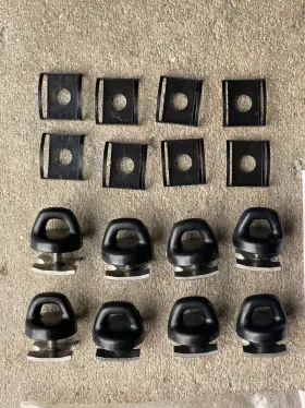 66310-yy020-00 Toyota 2003/08 Matrix Pontiac Vibe Rear Cargo Hook Set Nip #2
