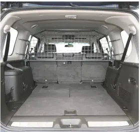 Tdg-1138 Travall Dog Guard Fo Nissan Pathfinder 2004-2012
