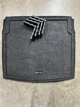 5nn-061-166-469 Volkswagen 2018-2024 Vw Tiguan Trunk Heavy Duty Cargo Liner And Blocks Oem - Used